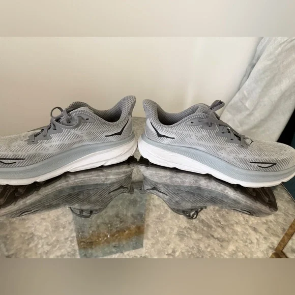 HOKA Clifton 9 Gray Running Shoes Men’s Size 9.5 US - Picture 5 of 7